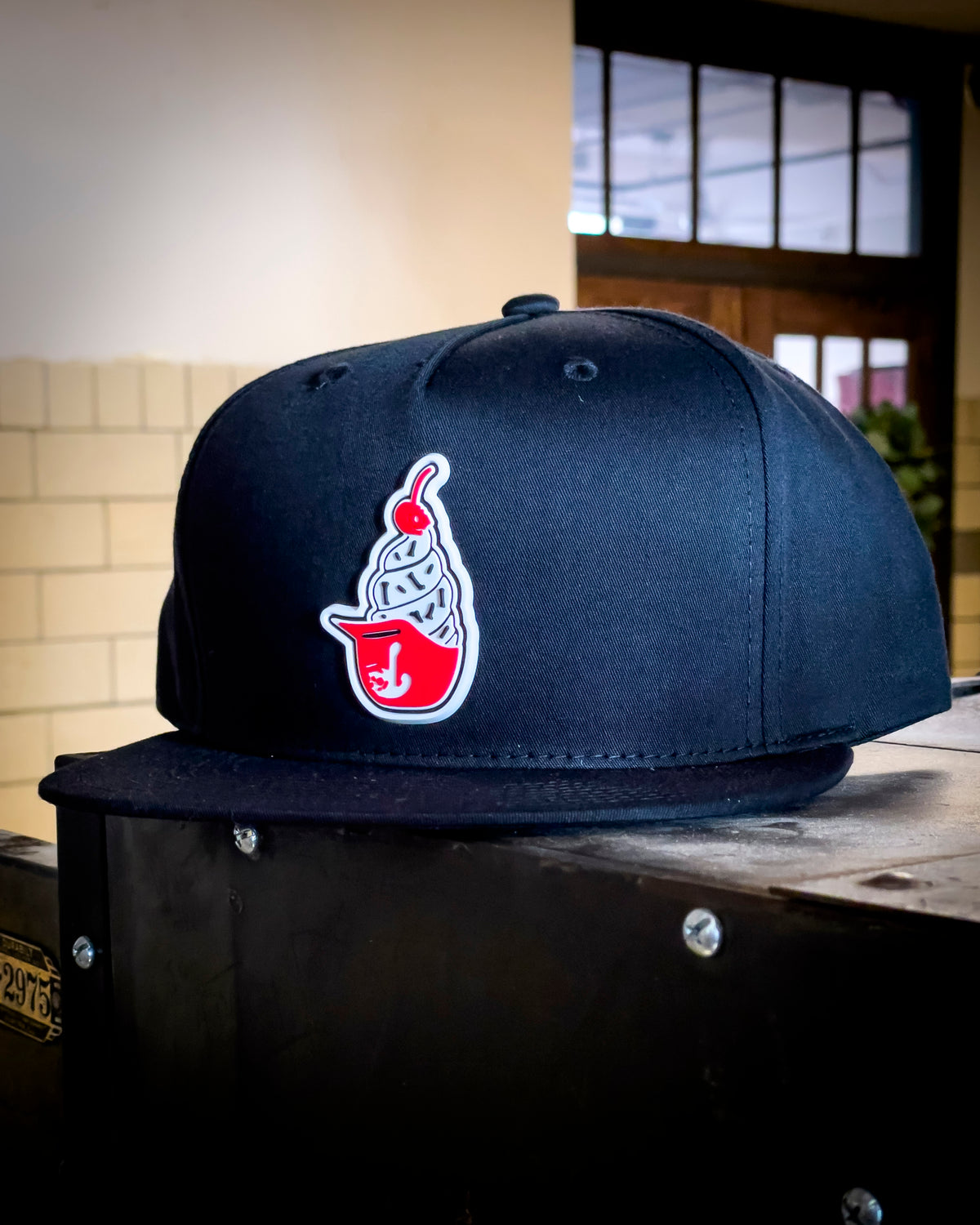 PHILADELPHIA PHILLIES PVC ICE CREAM HELMET PATCH SKULLY HAT
